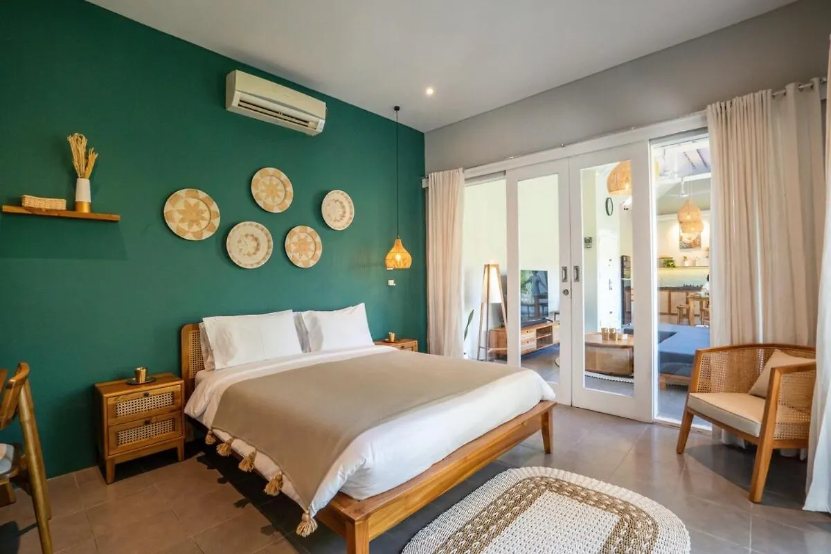 Villa Casa Oliva - Tropical Pool On Trendy Seminyak Eat Street Indonesia