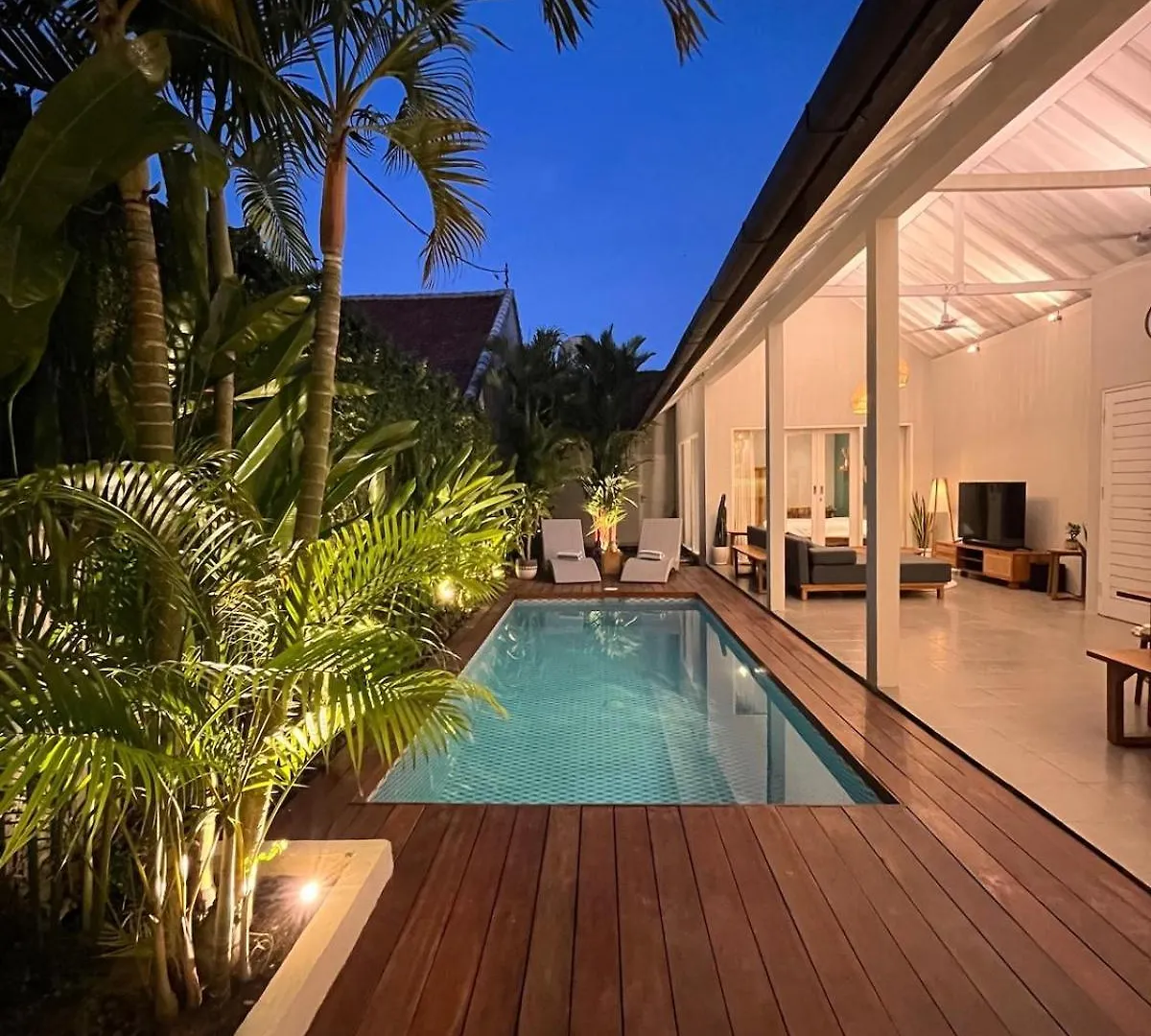 Villa Casa Oliva - Tropical Pool On Trendy Seminyak Eat Street